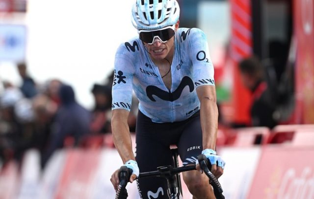 Enric Mas durante La Vuelta a España 2024