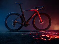 VAN RYSEL lanza su bicicleta más PRO: RCR-F Inferno